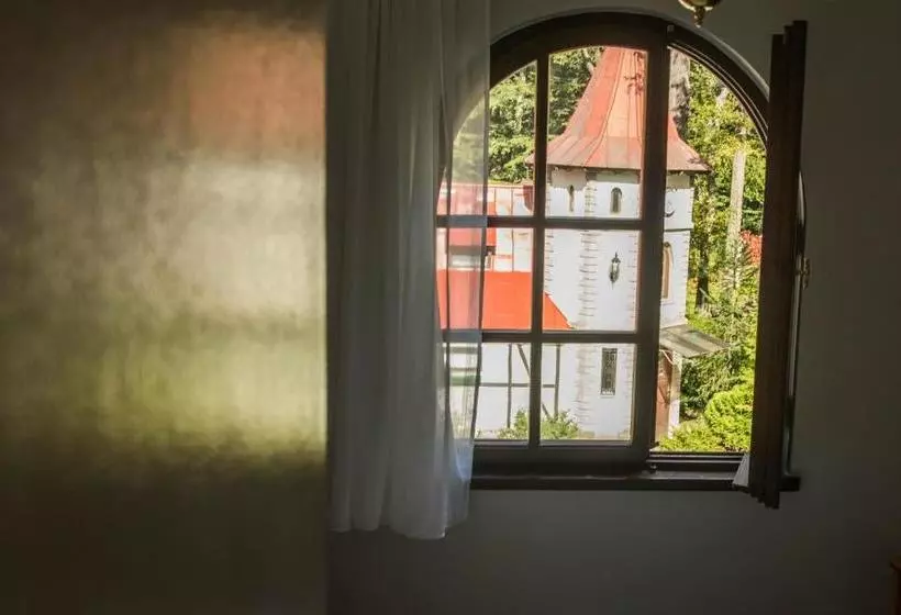 בית מלון כפרי Daria Dworek Myśliwski