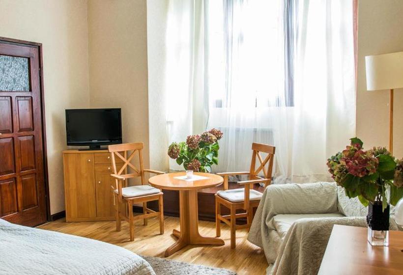 בית מלון כפרי Daria Dworek Myśliwski