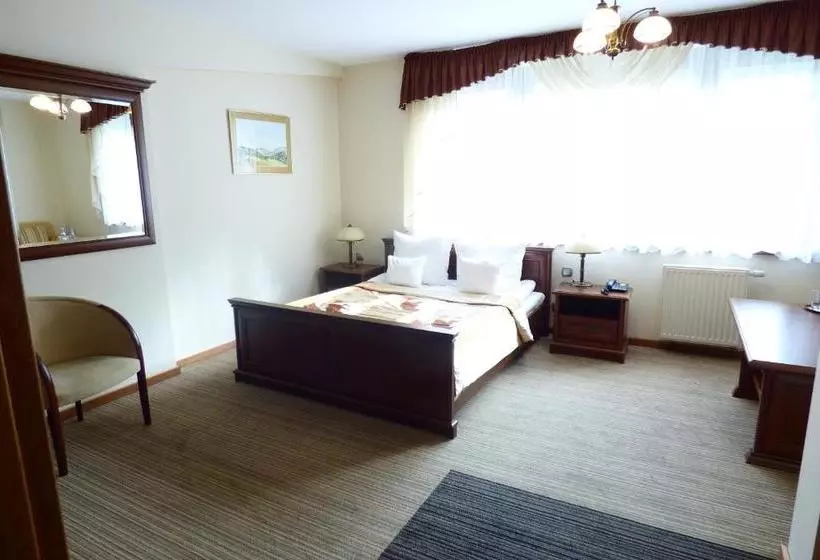 هتل Ośrodek Natura Zdrój Wellness & Spa