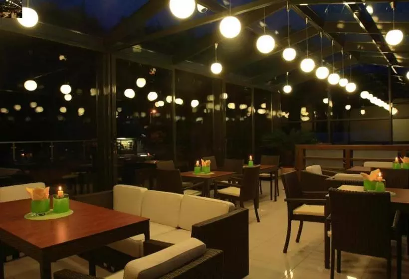 هتل Ośrodek Natura Zdrój Wellness & Spa