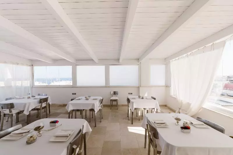 هتل Giovì Relais