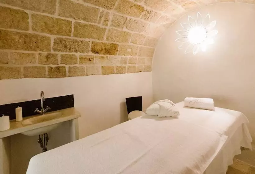 هتل Giovì Relais