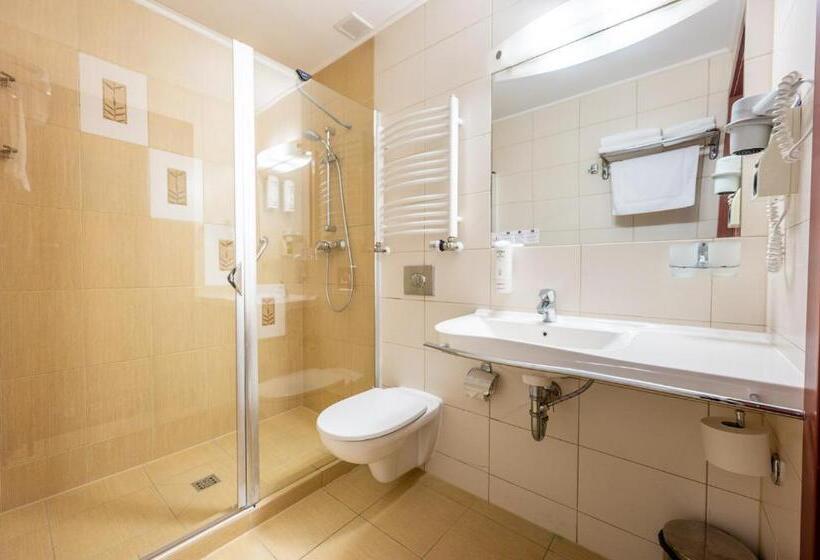 Отель Lidia Spa & Wellness