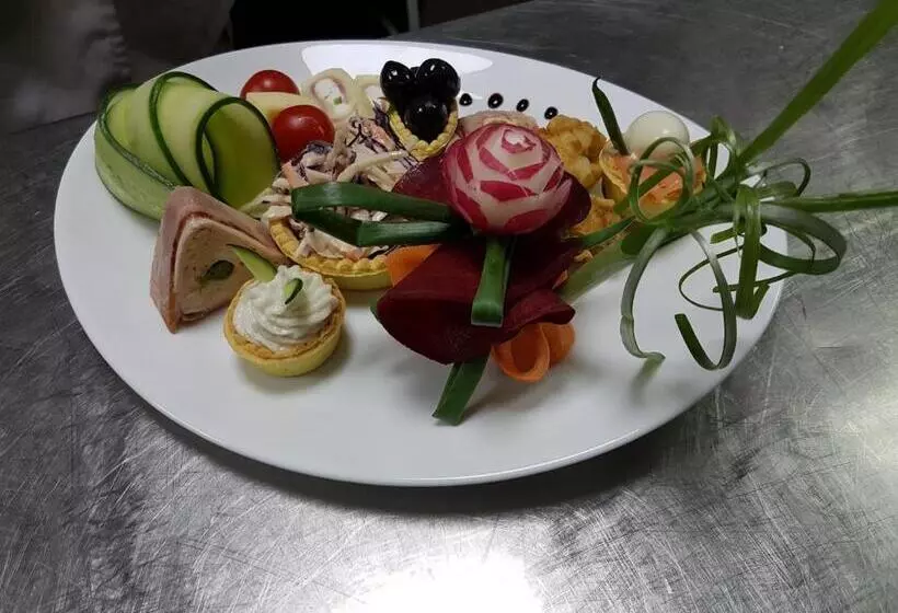 هتل Magic Gt Trivale