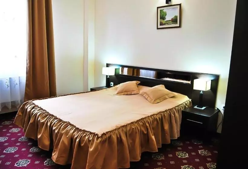 هتل Magic Gt Trivale