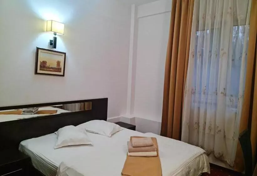 هتل Magic Gt Trivale