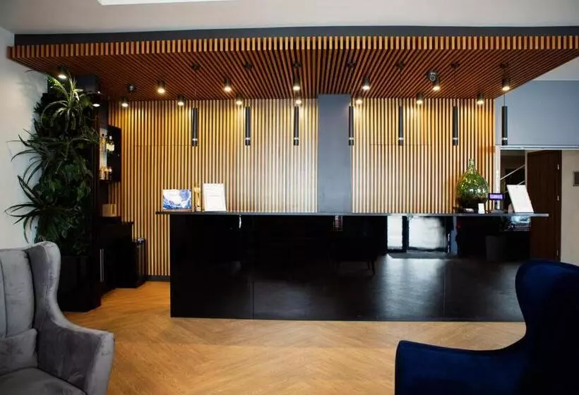 호텔 Mazovia Airport Modlin