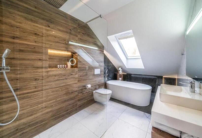 هتل Meta Resort & Vine Spa