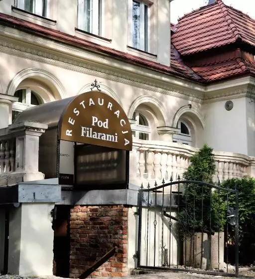 Hotel Pod Filarami