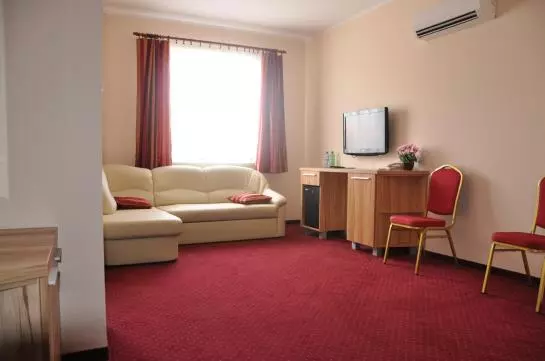 Отель Pod S Oncem