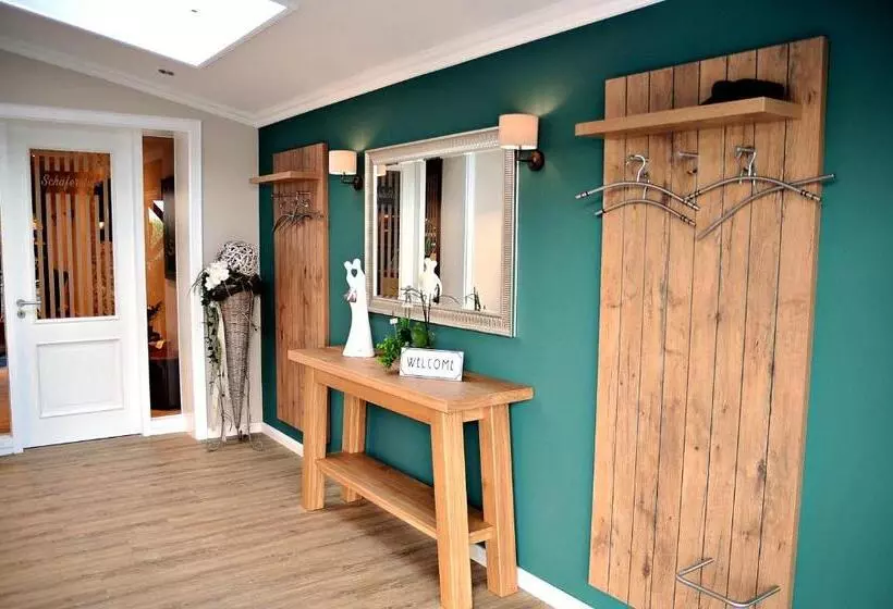 Отель Restaurant Burgerklause Tapken