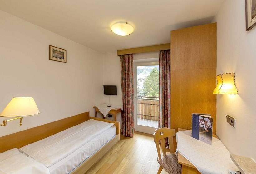 ホテル Sole   Sonne