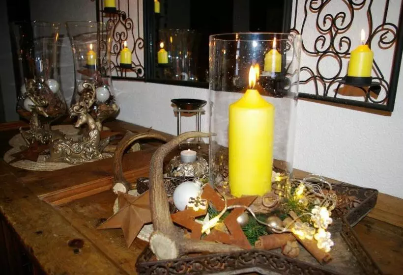 Отель Thalerhof