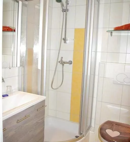 Отель Thalerhof