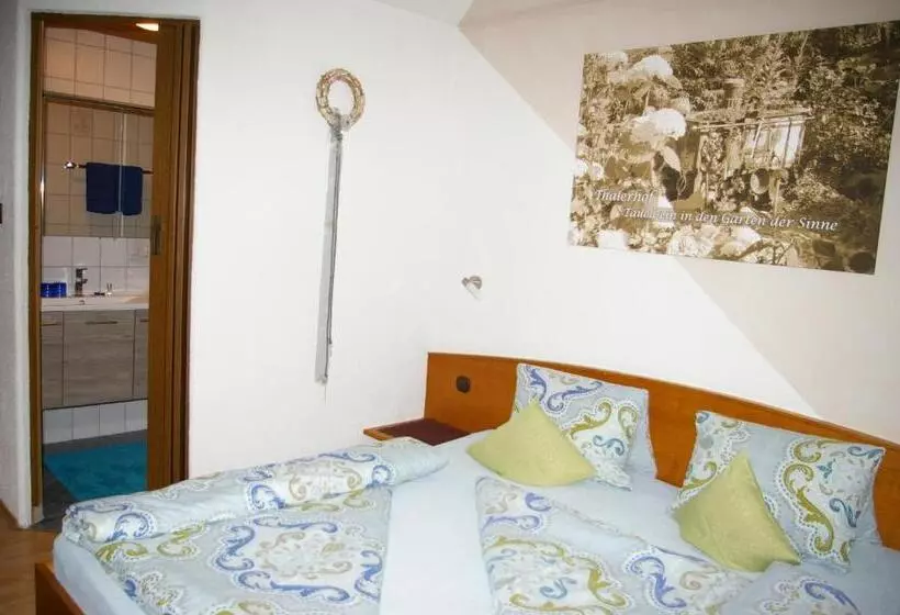 Отель Thalerhof