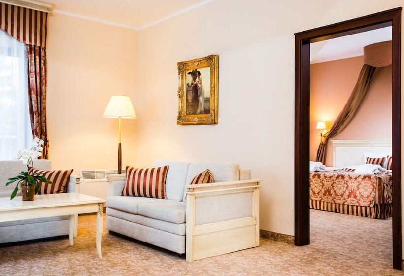 فندق Ventus Natural & Medical Spa