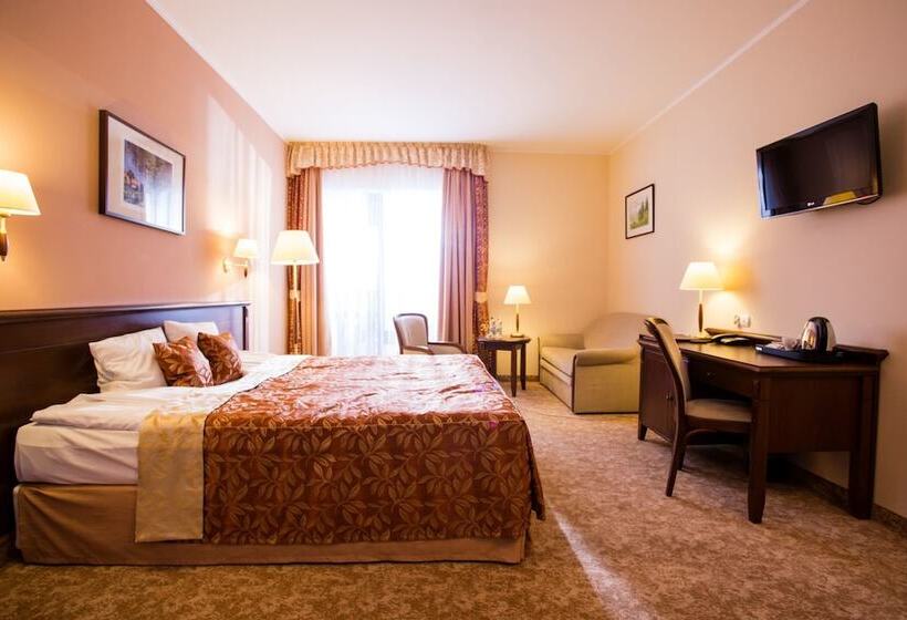 فندق Ventus Natural & Medical Spa