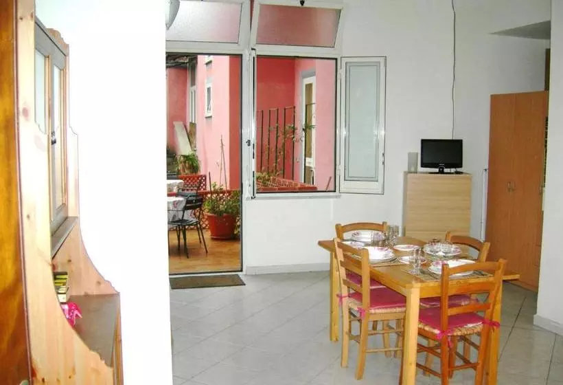 ホテル Villino Castellano Apartments