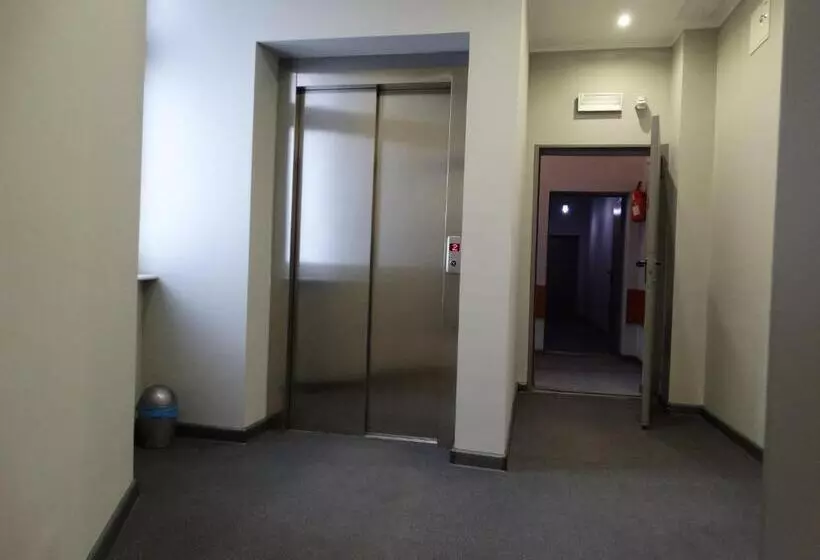 호텔 W Starej Kamienicy