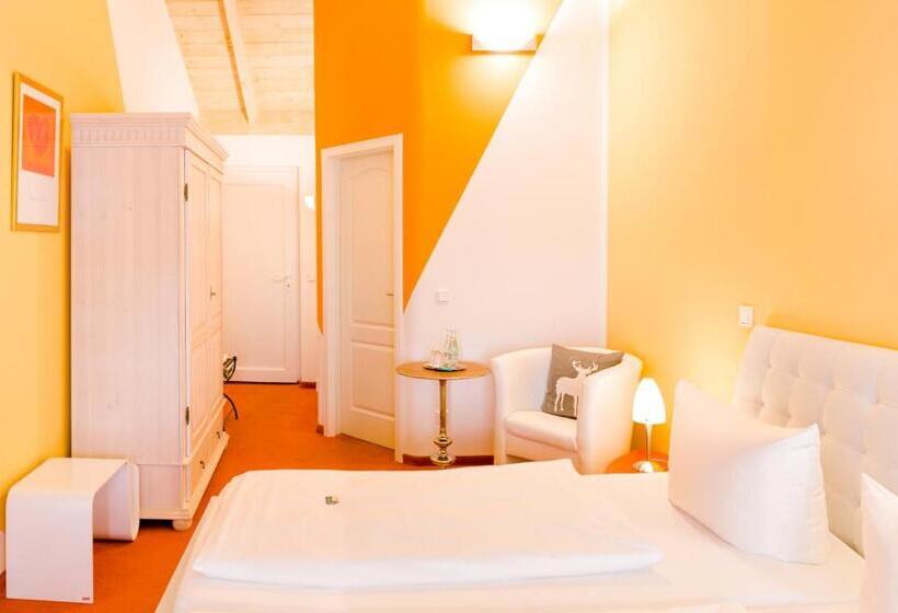 Landhaus Hotel Wolfratshausen