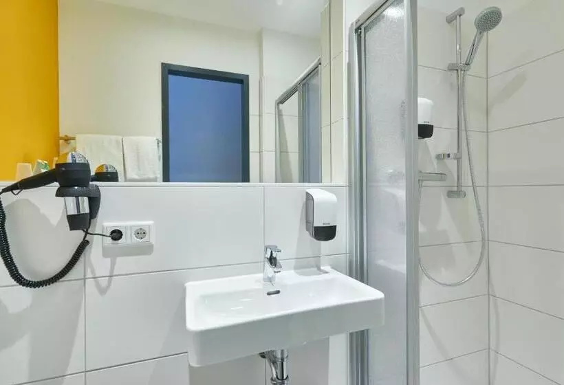 Mcdreams Hotel Wuppertal City