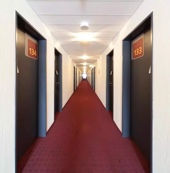Mcdreams Hotel Wuppertal City