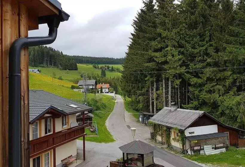 Majatalo Roseggerhof