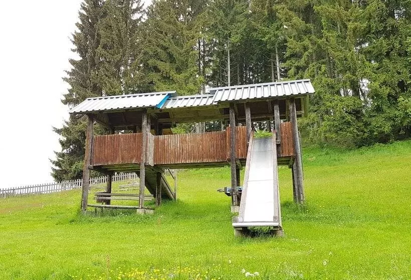 Majatalo Roseggerhof