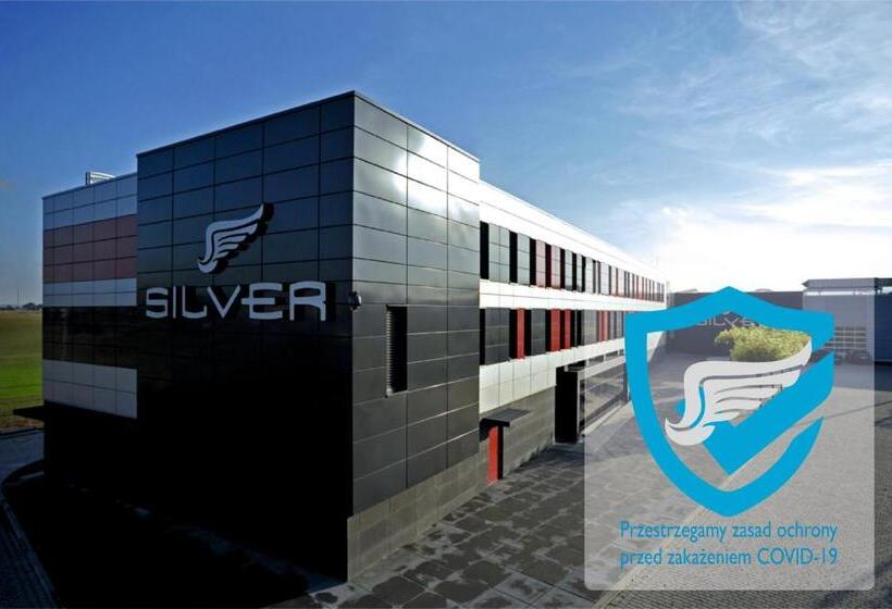 Silver Hotel & Gokart Center