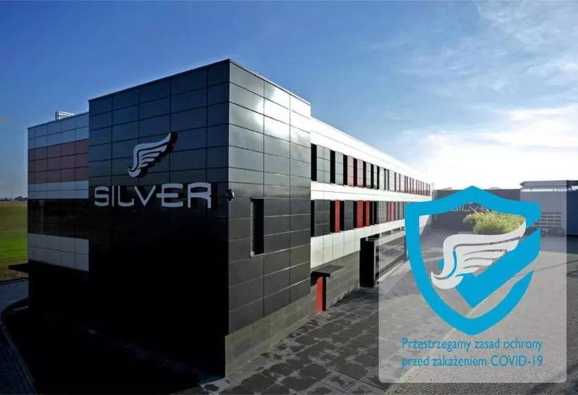 Silver Hotel & Gokart Center