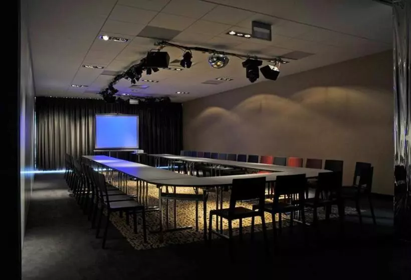 Silver Hotel & Gokart Center