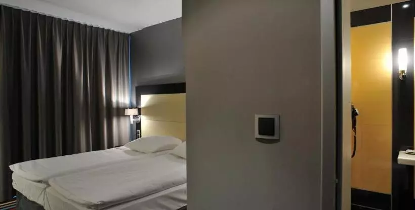 Silver Hotel & Gokart Center