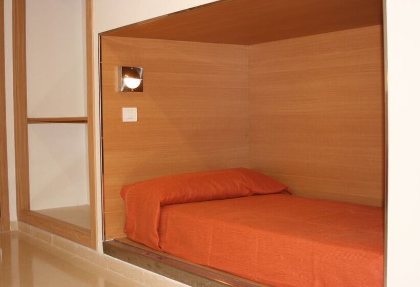 Torremolinos Inturjoven Youth Hostel