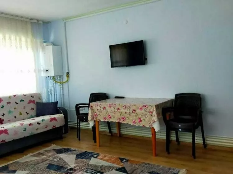 Aamiaismajoitus (B&B) Zeytin Cicegi Pansiyon