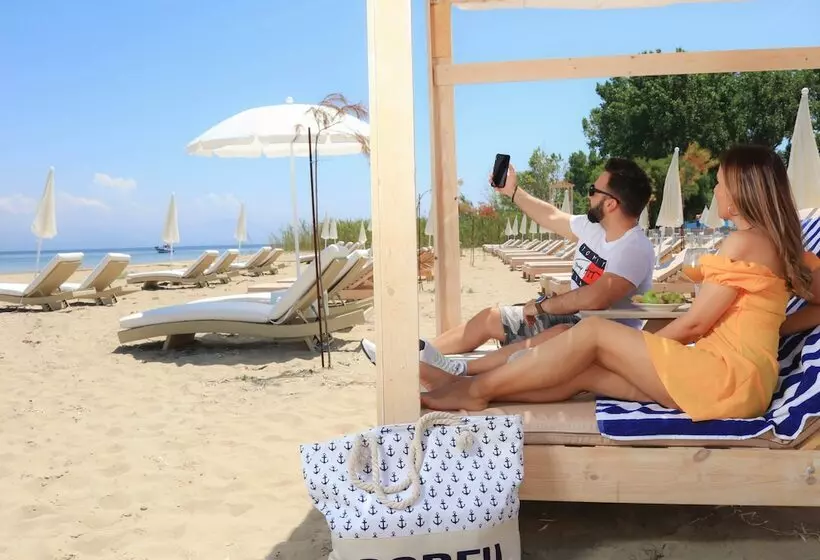 ホテル Cavomarina Beach  Adults Only