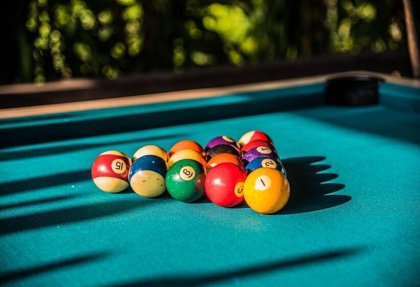 هتل Eden Parque Del Cafe