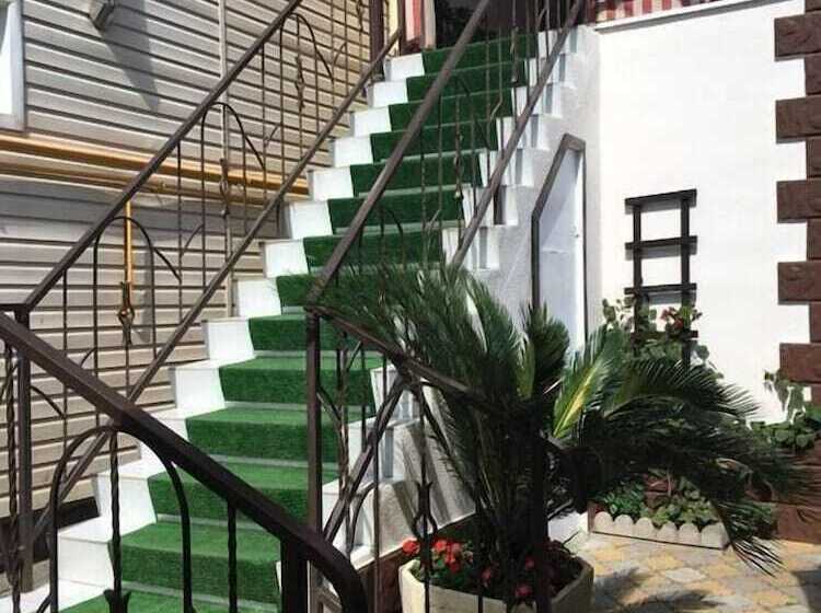 بنسيون Zelenyy Ugolok