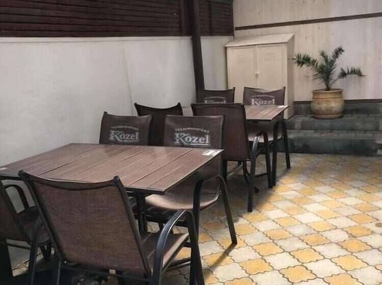 بنسيون Zelenyy Ugolok