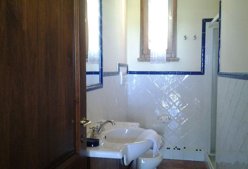 Room In B&b   A Little Place In Tuscany Where To Relax