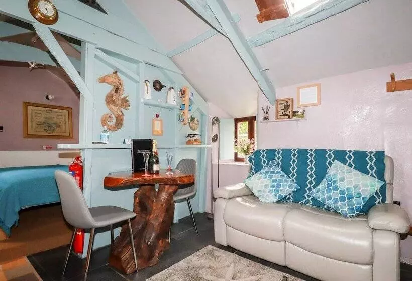 Fishermans Cottage