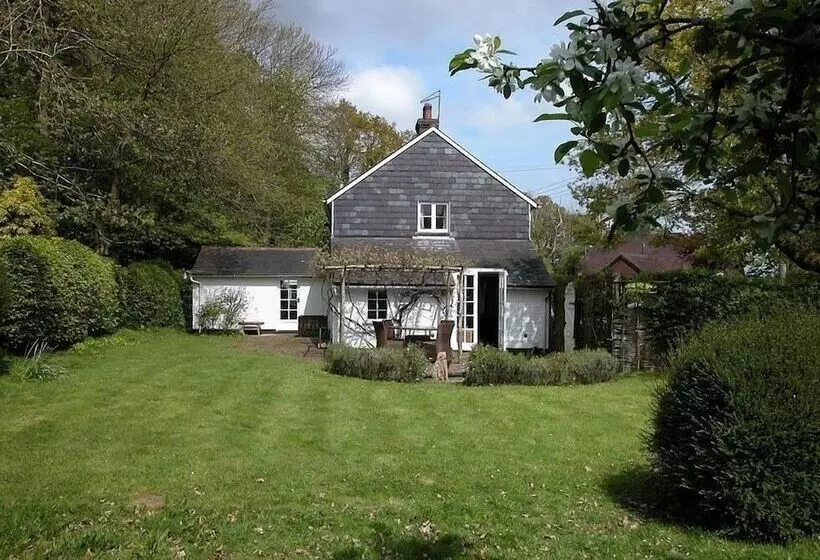 Gun Hill Cottage
