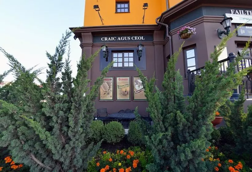 Hamilton's Bed & Breakfast