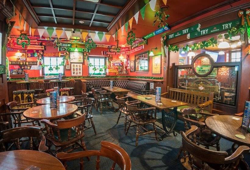 Hamilton's Bed & Breakfast