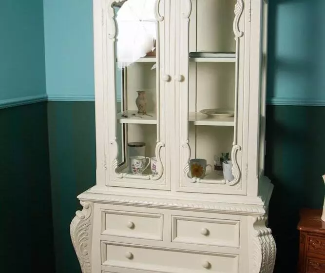 Hamilton's Bed & Breakfast