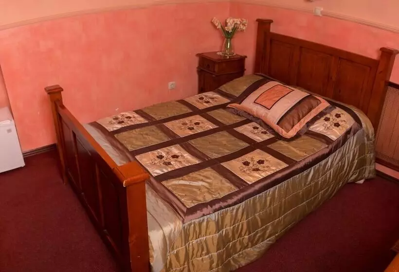 Hamilton's Bed & Breakfast