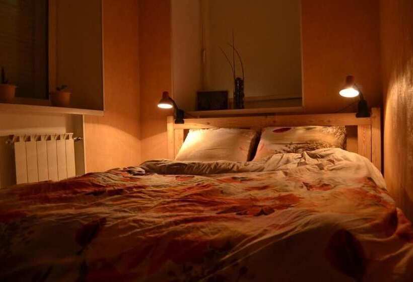 Hostel3952   Irkutsk On Marata