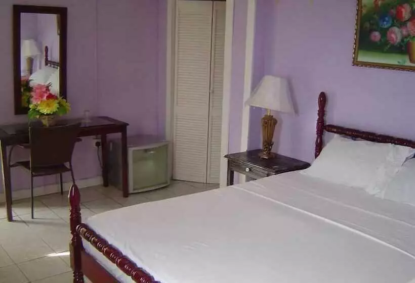 هتل Bay Hill Apartments