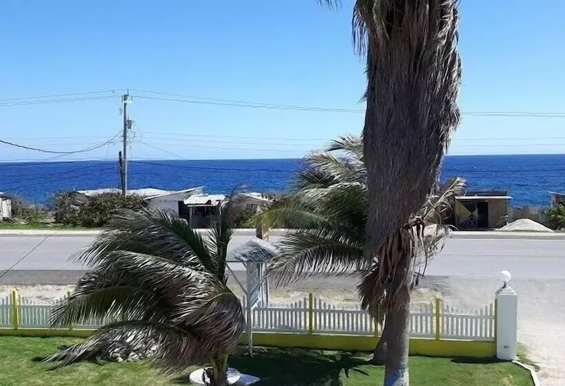 Global Villa Hotel & Conference Center