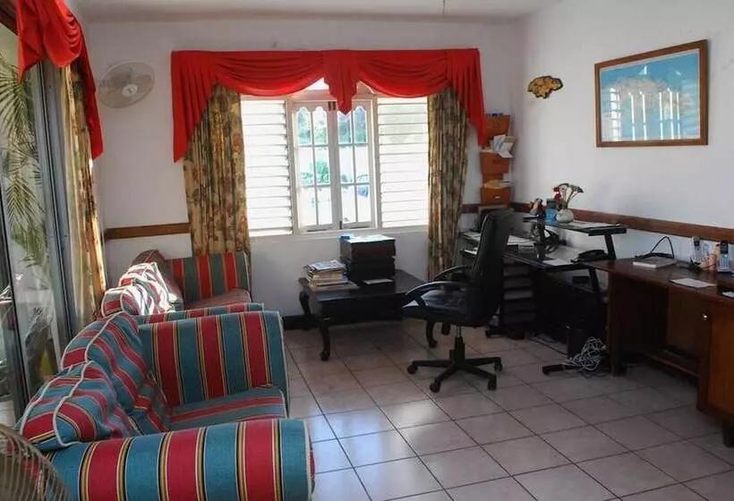 Global Villa Hotel & Conference Center