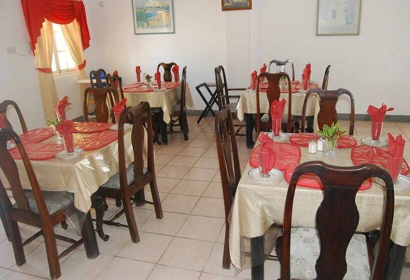 Global Villa Hotel & Conference Center